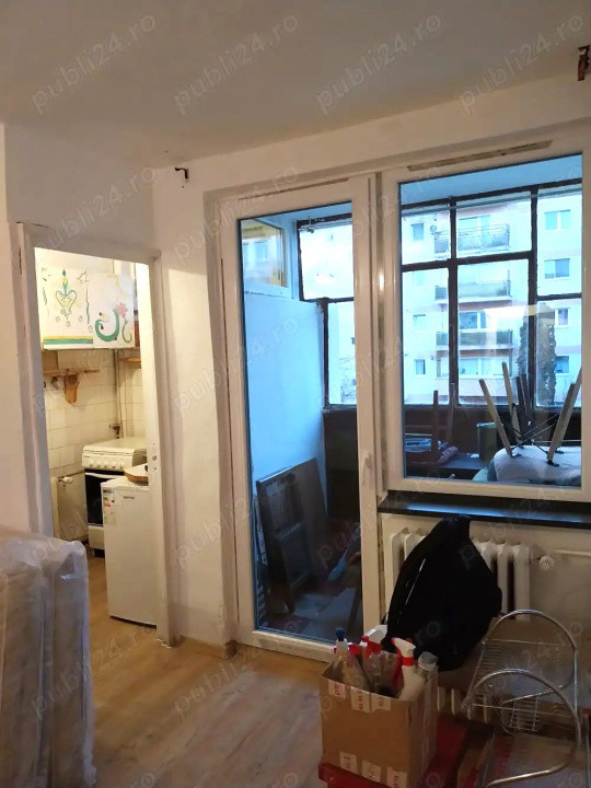 Garsoniera, etaj intermediar, zona Profi Grigorescu