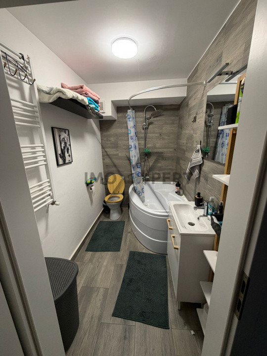 Apartmament 3 camere, parcare, Baciu Regal 