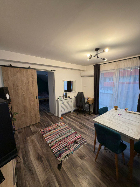 Apartmament 3 camere, parcare, Baciu Regal 