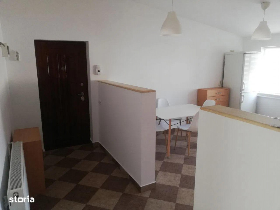 Apartament 2 camere decomandate , Între Lacuri