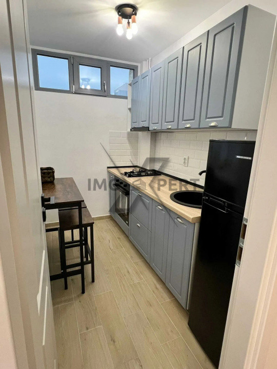 Garsoniera decomandata langa Iulius Mall