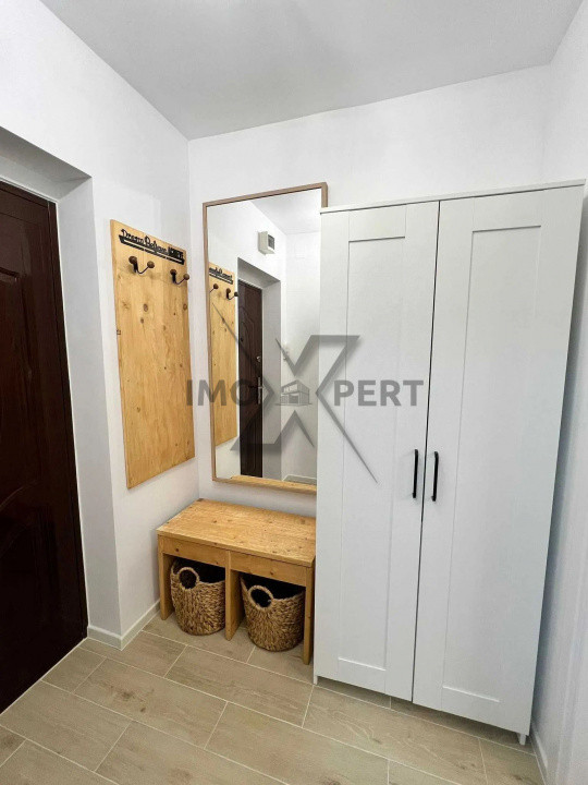 Garsoniera decomandata langa Iulius Mall