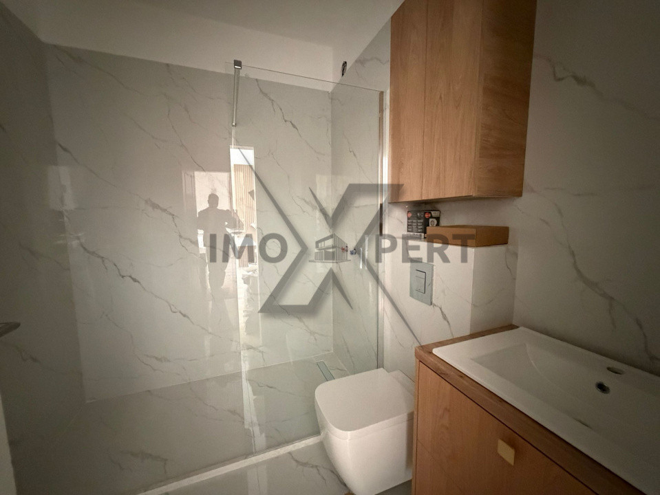 Apartament 2 camere la cheie, zona Vivo 