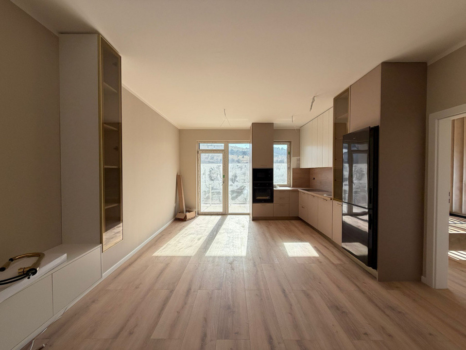 Apartament 2 camere la cheie, zona Vivo 