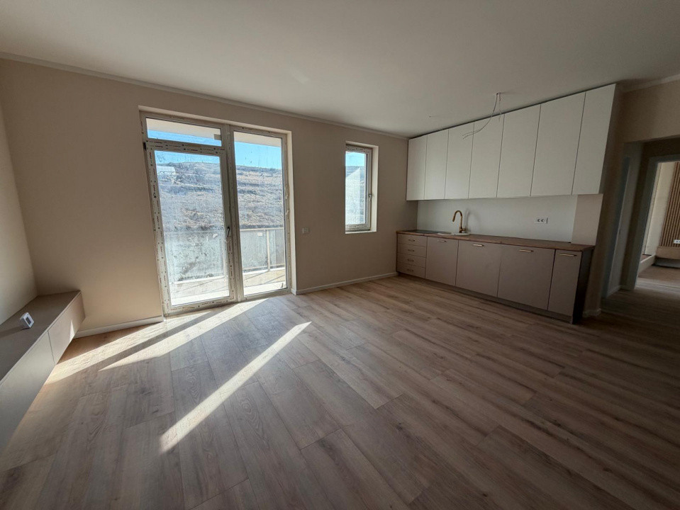 Apartament 2 camere la cheie, zona Vivo 