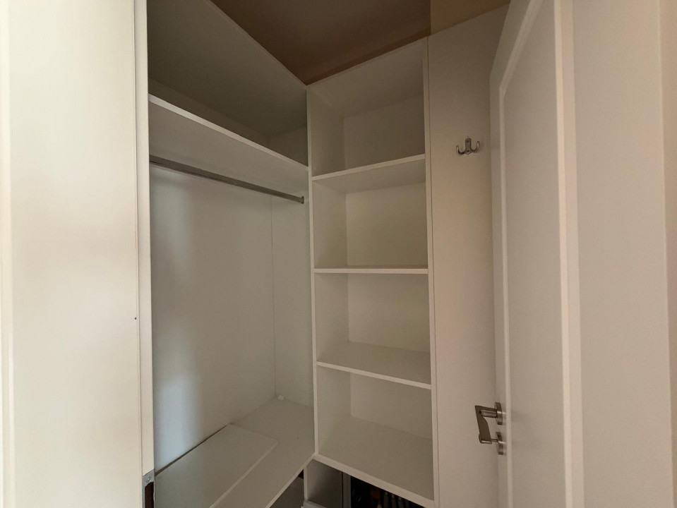Apartament 2 camere la cheie, zona Vivo 
