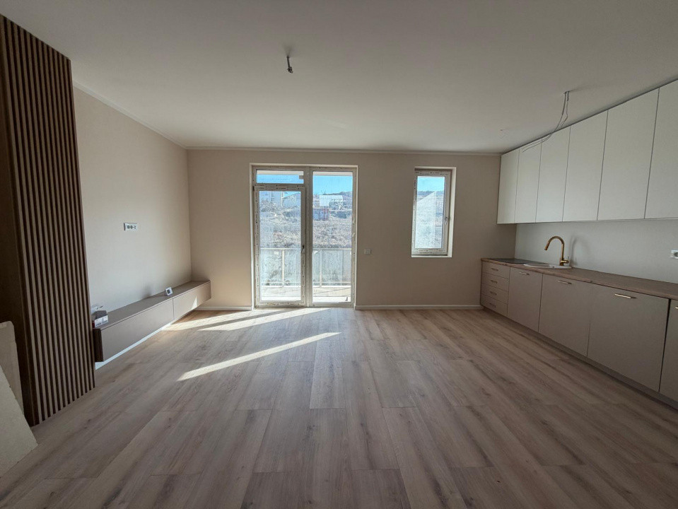 Apartament 2 camere la cheie, zona Vivo 