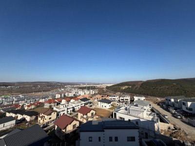 Apartament 2 camere, view frumos,  zona Vivo 
