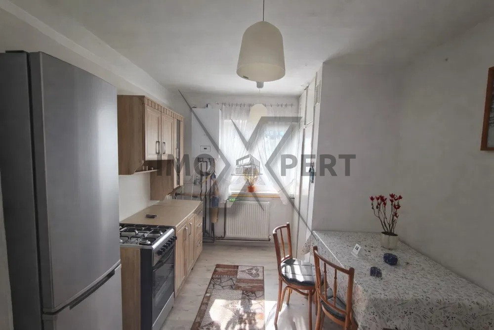 Apartament 3 camere, decomandat, 2 balcoane, Zorilor