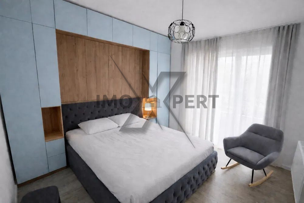 Apartament 3 camere, terasa 80 mp, parcare, ansamblu Iris