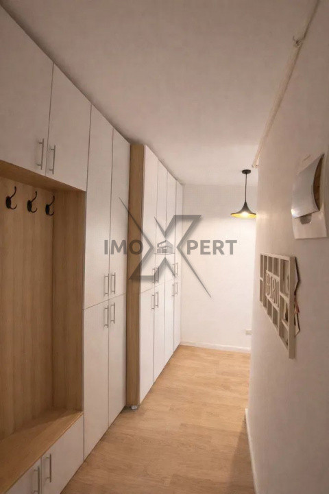 Apartament 3 camere, terasa 80 mp, parcare, ansamblu Iris