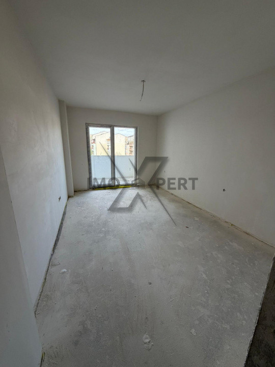 Apartament cu 2 camere semifinisat 56mp,et1/6 zona Eroilor