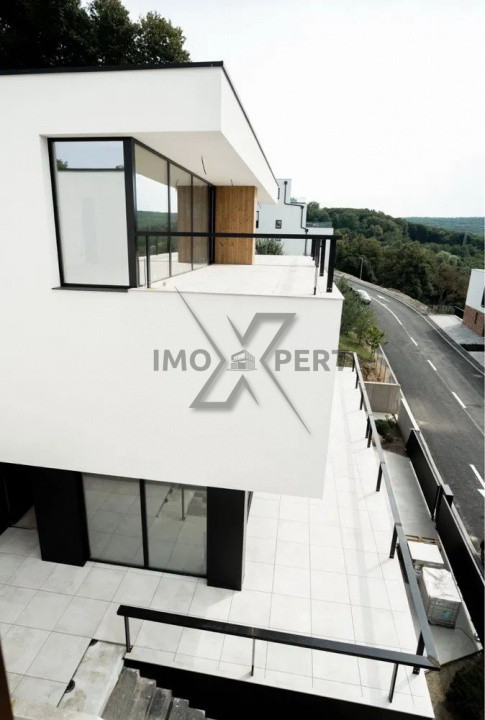 Duplex 180 mp, 150 mp garaj, cartier Europa 