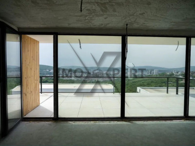 Duplex 180 mp, 150 mp garaj, cartier Europa 