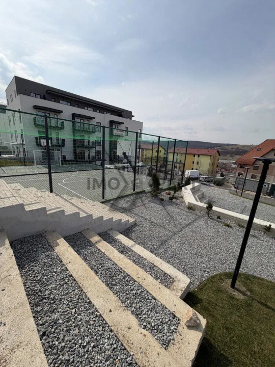 Apartament cu 2 camere, parcare, Baciu Regal 