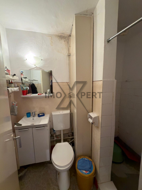 Apartament 4 camere, etaj intermediar, Calea Floresti