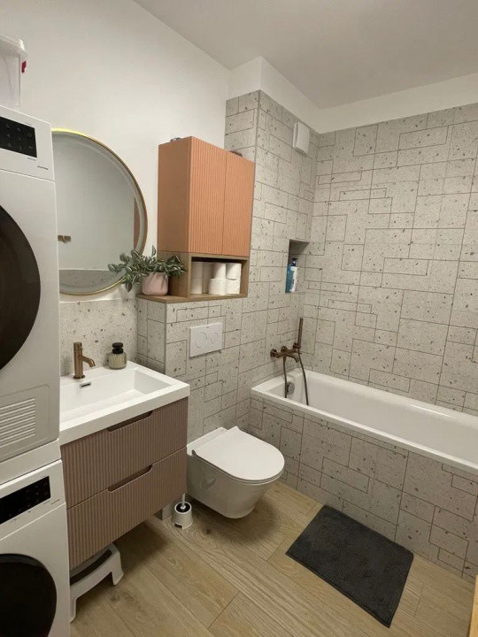 Apartament cu 2 dormitoare, et intermediar, strada Frunzișului