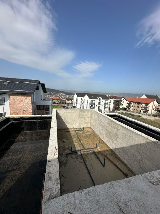 Apartament 4 camere intr-un imobil premium, zona Europa