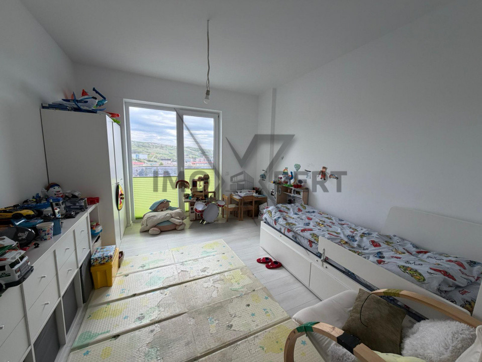 Apartament 4 camere, 94 mp, terasa 38 mp, parcare, ansamblu Iris