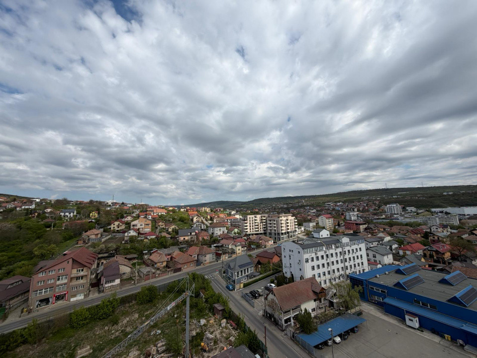 Apartament 4 camere, 94 mp, terasa 38 mp, parcare, ansamblu Iris