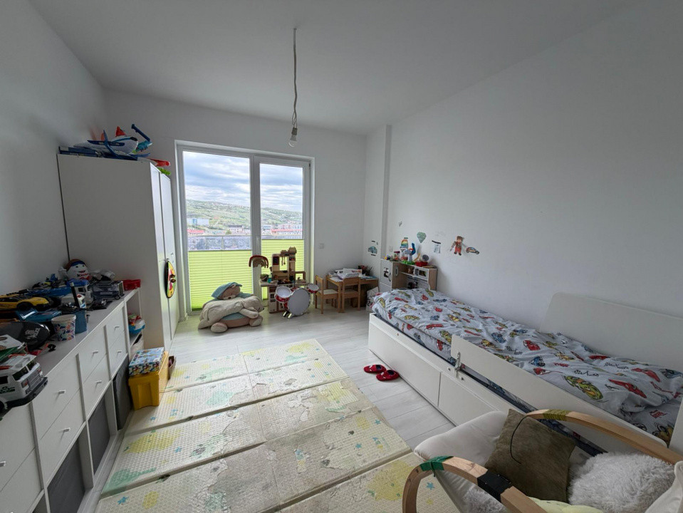 Apartament 4 camere, 94 mp, terasa 38 mp, parcare, ansamblu Iris