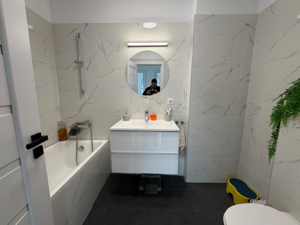 Apartament 4 camere, 94 mp, terasa 38 mp, parcare, ansamblu Iris