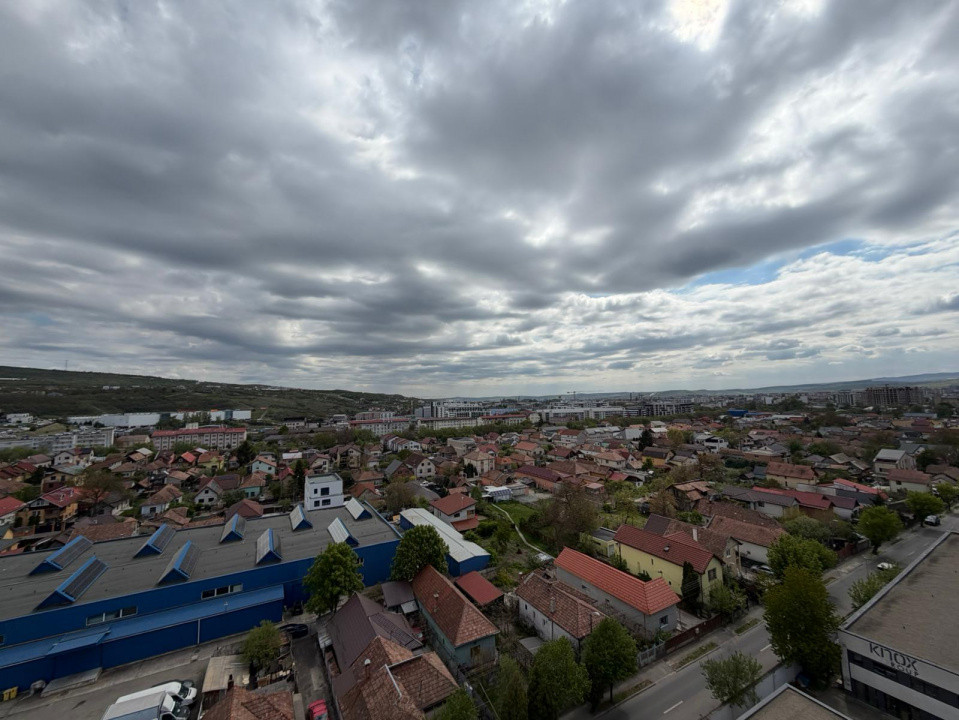 Apartament 4 camere, 94 mp, terasa 38 mp, parcare, ansamblu Iris