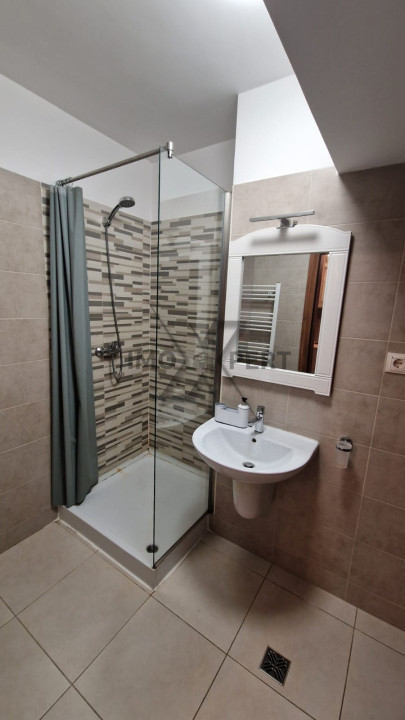 Apartament de 2 camere, etaj intermediar, zona Iulius Mall