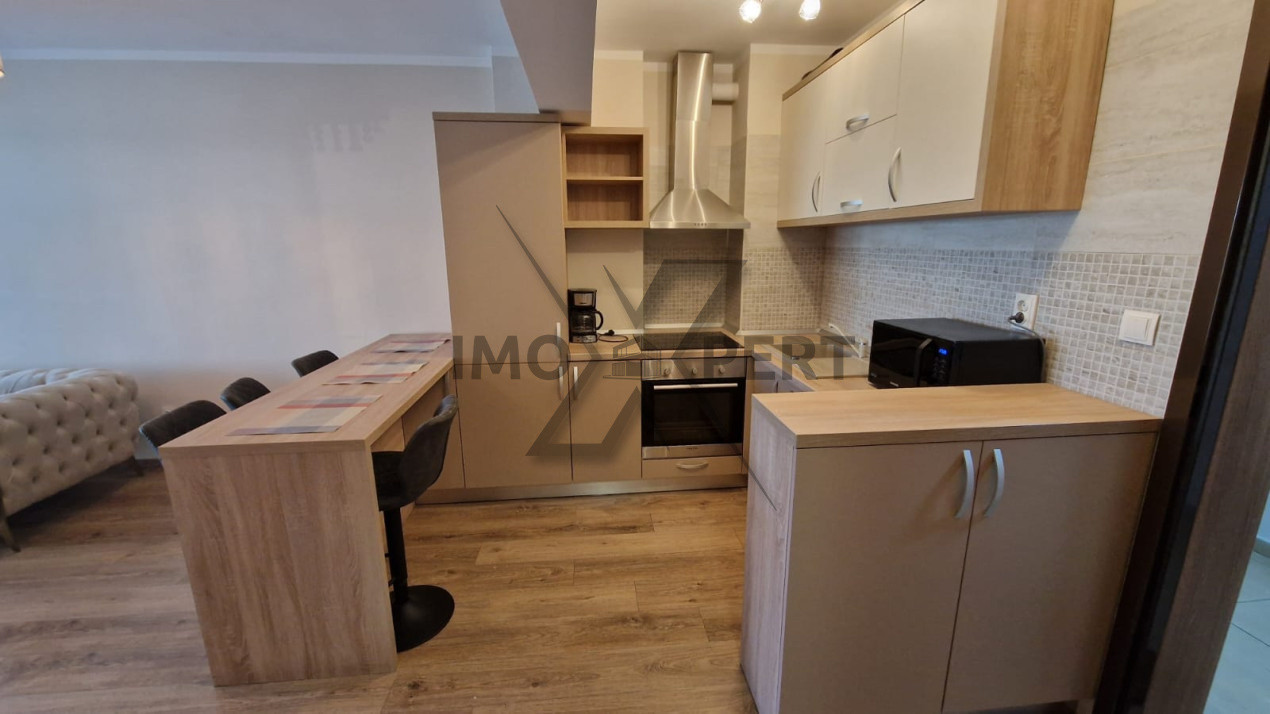 Apartament de 2 camere, etaj intermediar, zona Iulius Mall