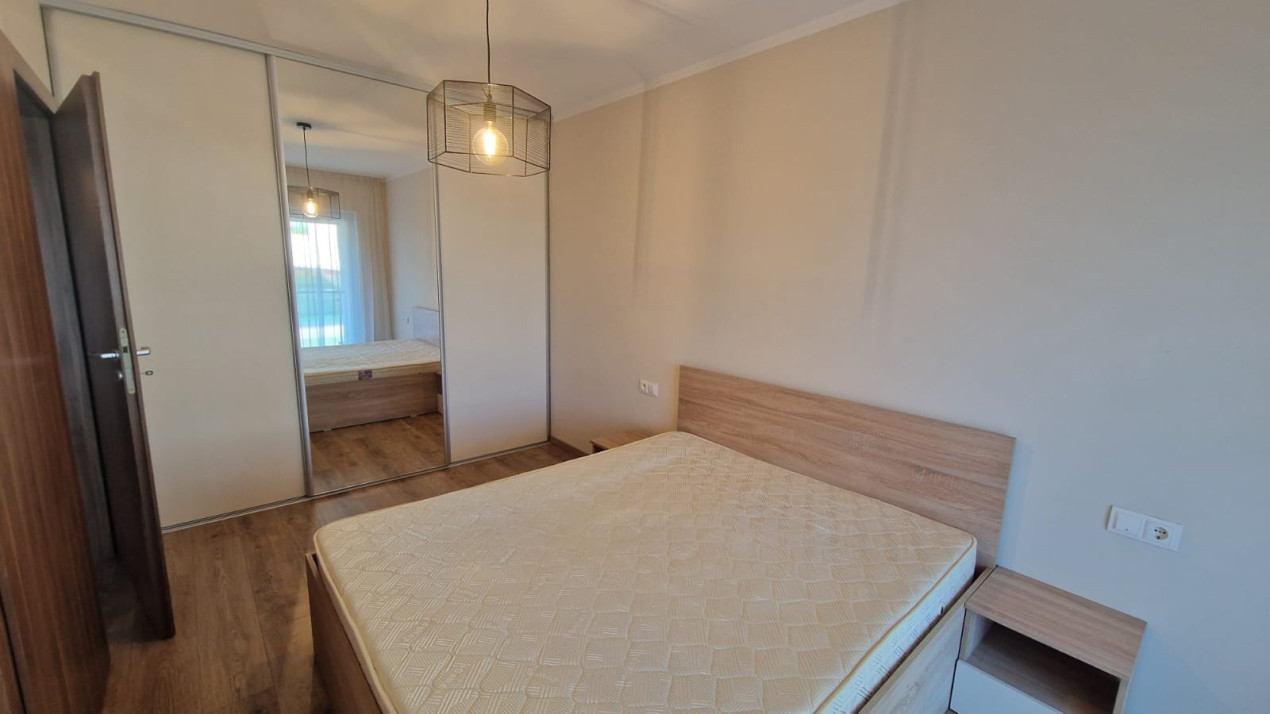 Apartament de 2 camere, etaj intermediar, zona Iulius Mall