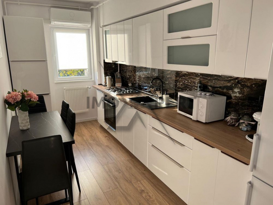 Apartament cu 2 camere decomandate + parcare - complex Junior Residence