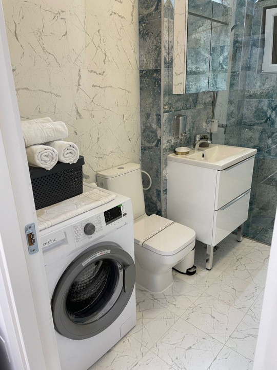 Apartament cu 2 camere decomandate + parcare - complex Junior Residence