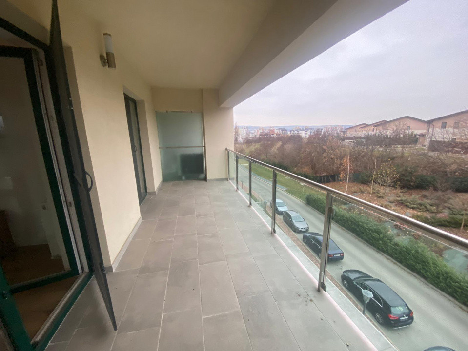 Apartament 2 camere 67 mp, terasa 24 mp, in complexul Viva City, Iulis Mall