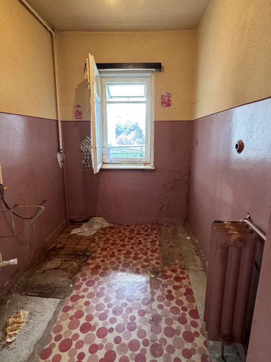 Apartament de 2 camere decomandat, etaj intermediar, Manastur!