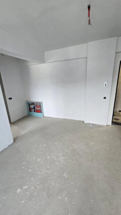 Apartament 2 camere, et intermediar, Petrom Baciu