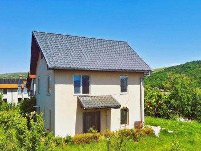 Casă individuală Câmpenești | 200 mp | Teren 1000 mp