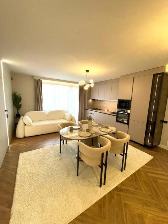 Apartament 3 camere NOU Florești str. Cetății, 2 băi