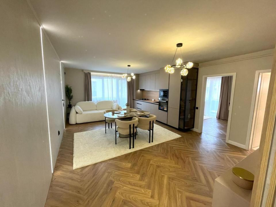 Apartament 3 camere NOU Florești str. Cetății, 2 băi
