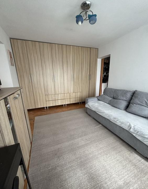 Apartament cu 3 camere, 56mp zona Coloane  Grigorescu