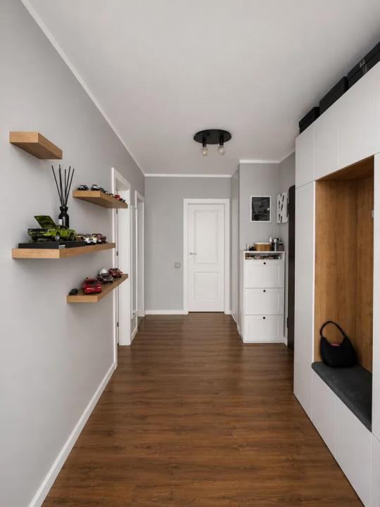 Apartament cu 3 camere în Luminia Residence