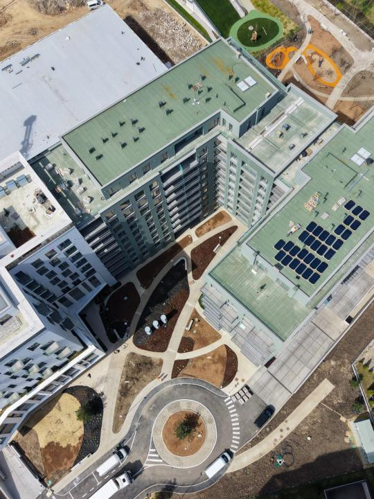 Apartament 3 Camere | 72 mp + Logie 11.8 mp | ERA by Hexagon