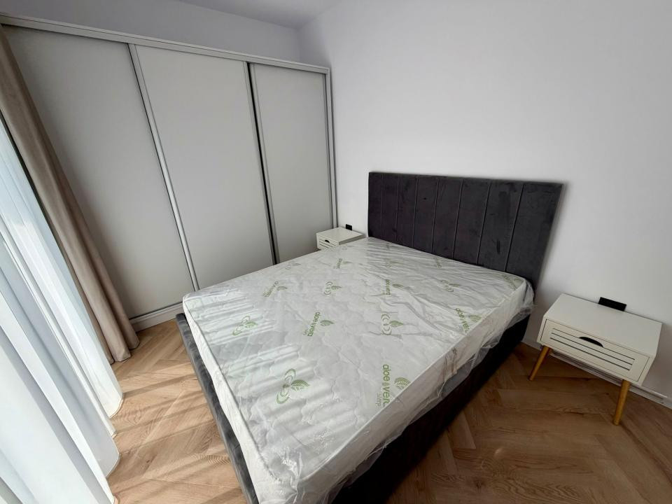 Apartament 2 camere, etaj intermediar, Elite City