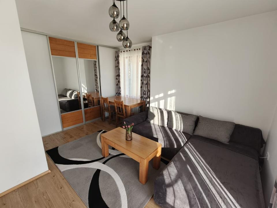 Oportunitate!Apartament 3 camere cu priveliste si parcare, Baciu 
