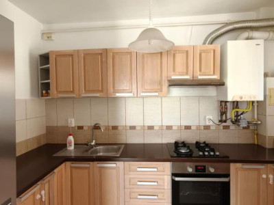 Oportunitate!Apartament 3 camere cu priveliste si parcare, Baciu 