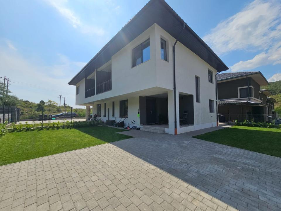 Oportunitate! Duplex la cheie, 120 mp utili, zona Valea Seaca