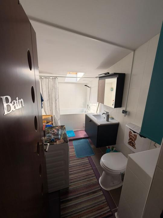 Casa individuala, 5 camere, 2 bai, balcon, terasa 126mp util Zona Gilau 