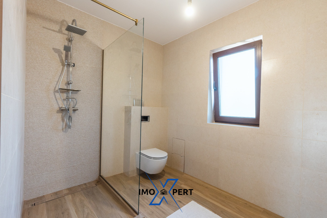 Casa individuala cu piscina, zona strazii Barc