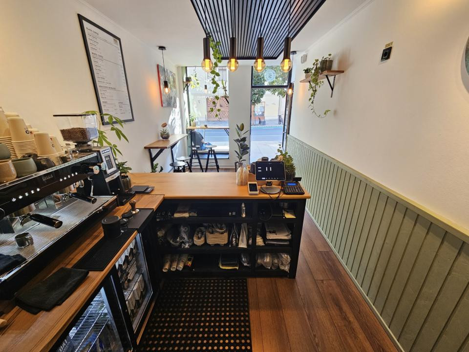 Oportunitate! Cafenea la cheie , locatie ultra centrala