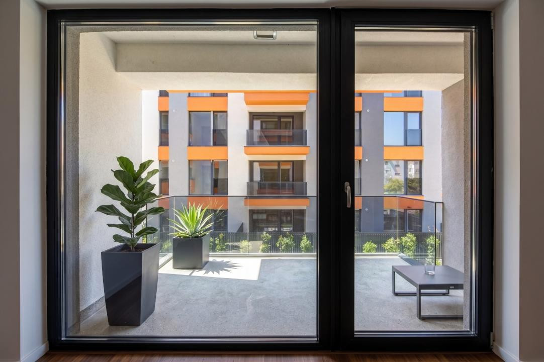 Apartament 2 camere, finisat modern, Bloc nou, Intre Lacuri!