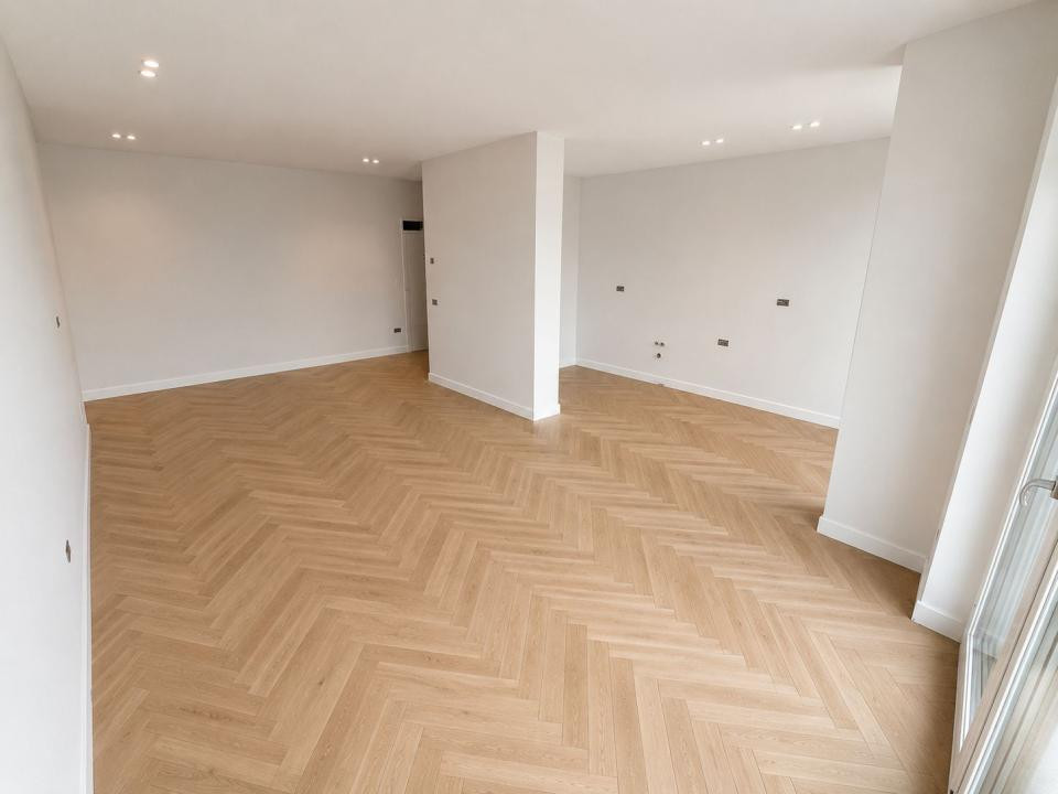 Apartament cu 3 camere, parcare, în Elite Junior 